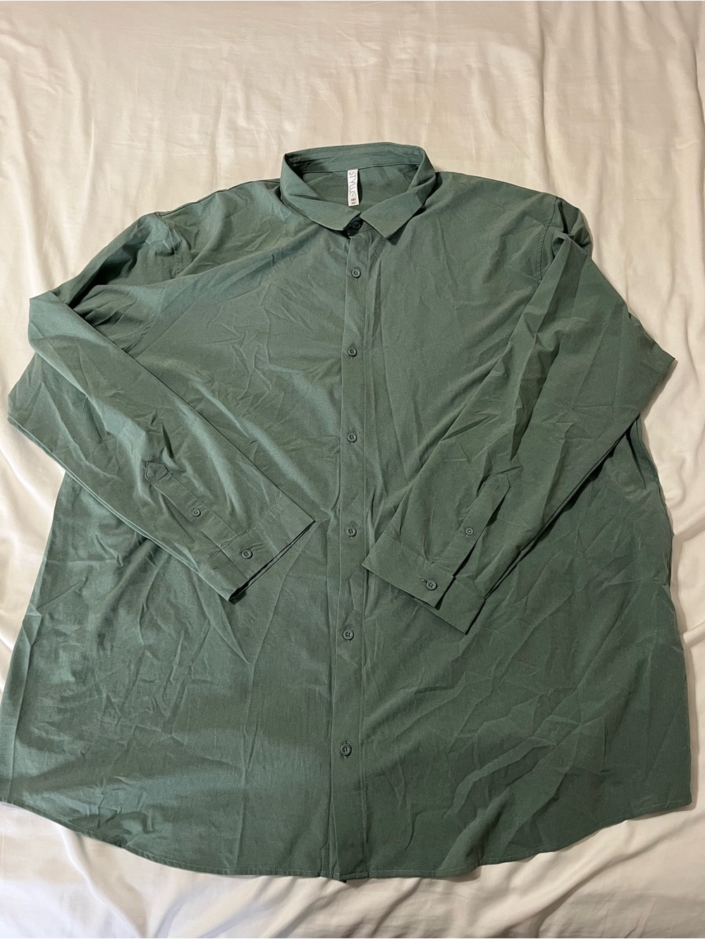 STYLUS Men's Dark Olive Green Button-Down Dress Shirt